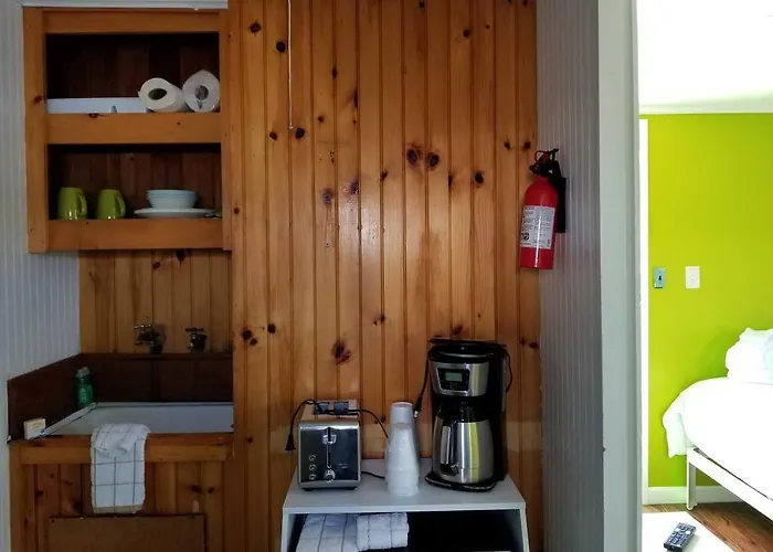 Lighthouse Cabins