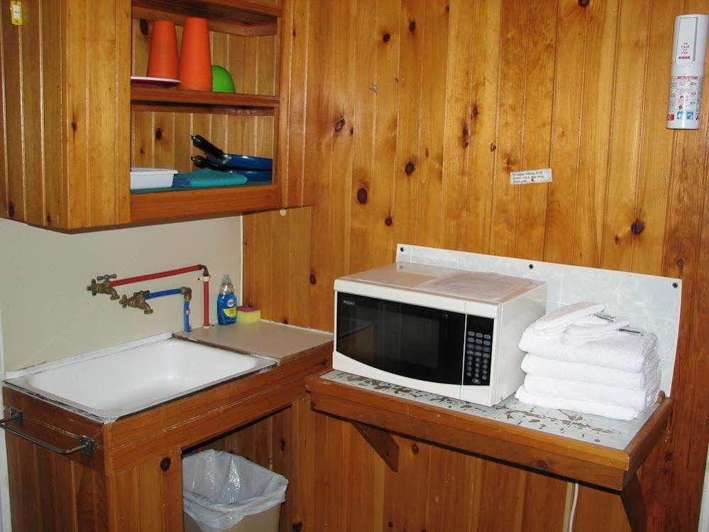 Lighthouse Cabins