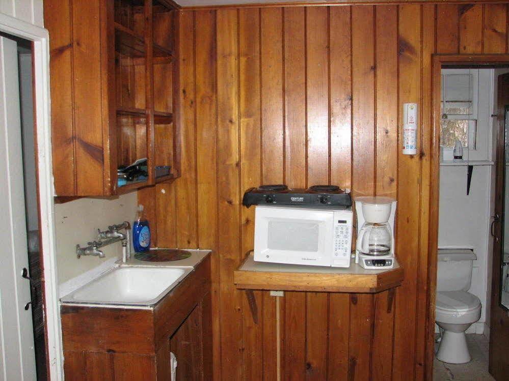 Lighthouse Cabins