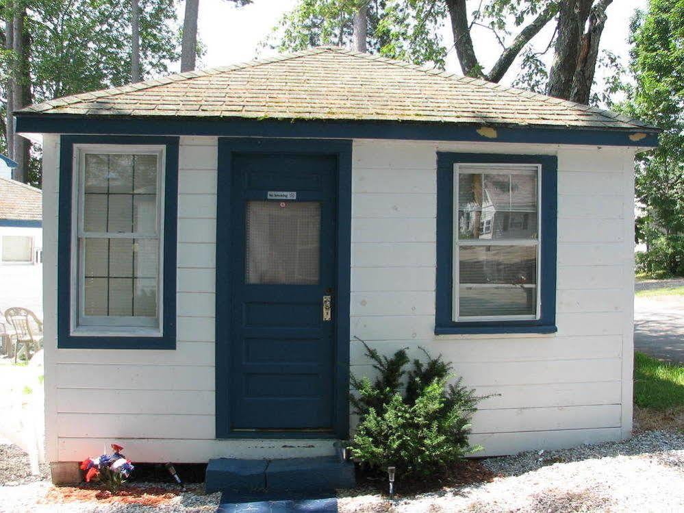 Lighthouse Cabins